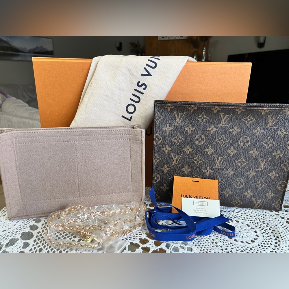 Toiletry 26 Brand New Condition